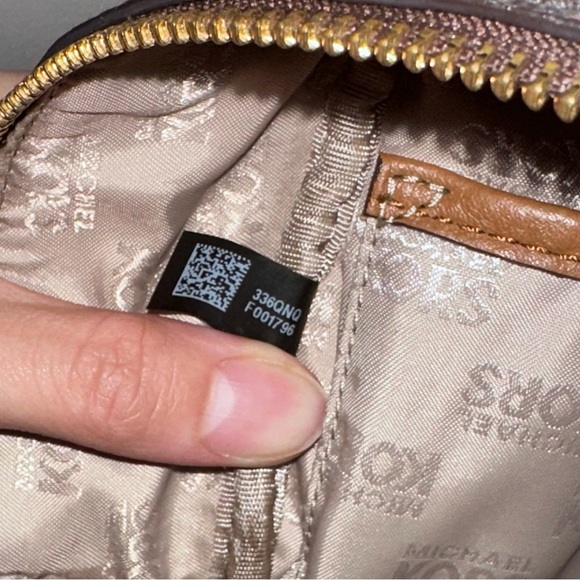 Michael Kors Medium Abbey Backpack Studded - Picture 10 of 13